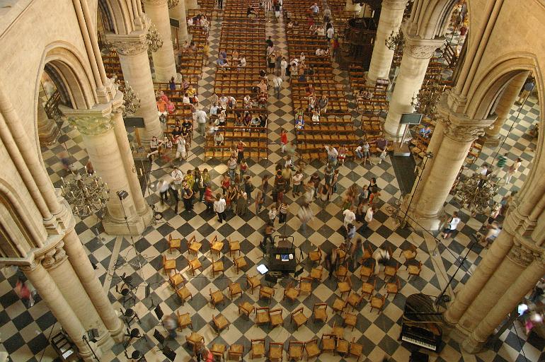 056 - Vue de la Tribune.JPG
